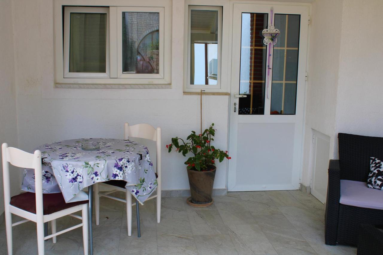 Apartmani B&S Barbat na Rabu Dış mekan fotoğraf